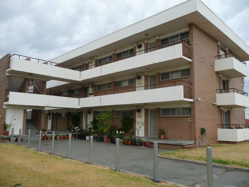 8/8 Fortini Court, Hamilton Hill WA 6163