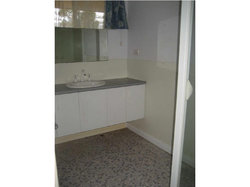 1 North Crescent, Byford WA 6122