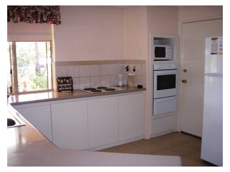 10 Mcneil Grove, Jarrahdale WA 6124