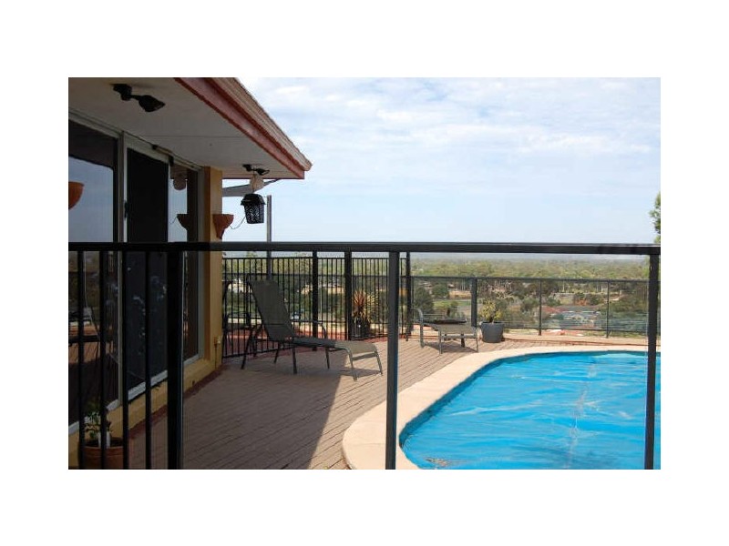 13 Derry Avenue, Mount Nasura WA 6112