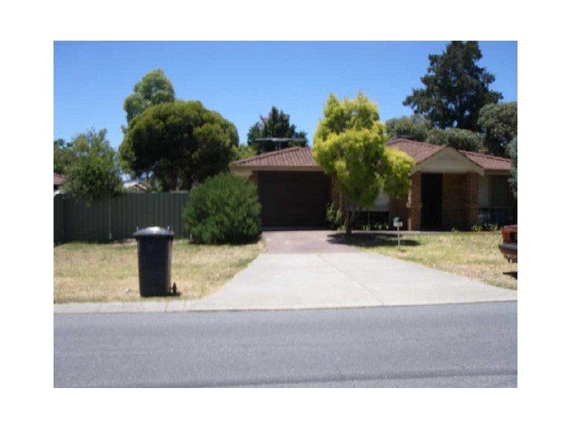 5 Challis Road, Armadale WA 6112