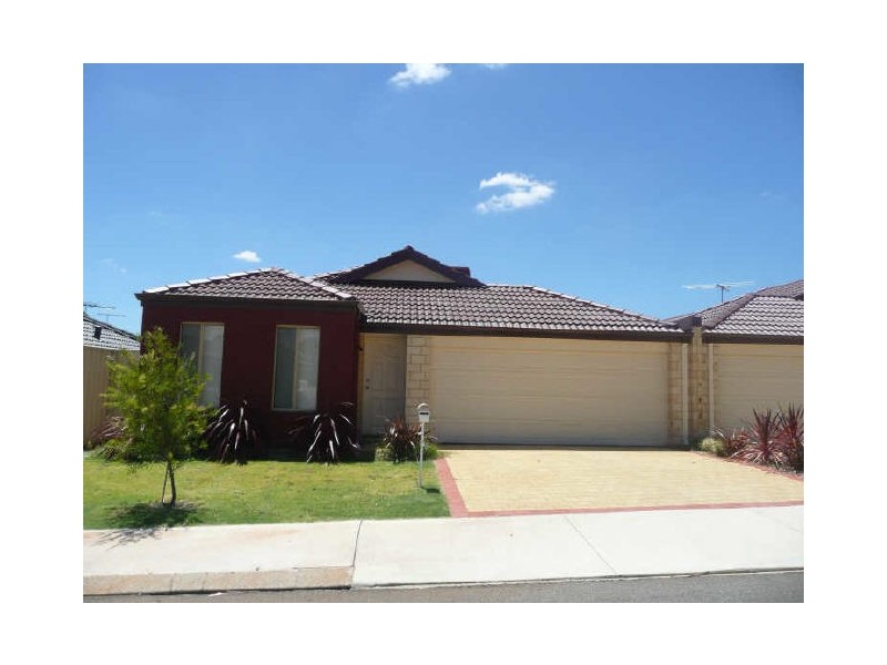 6/11 Clarence Road, Armadale WA 6112