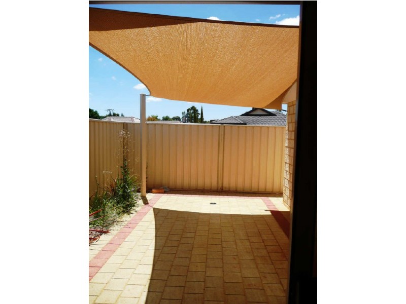 6/11 Clarence Road, Armadale WA 6112