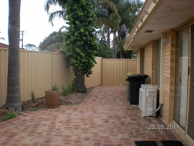 11 Piesse Place, Seville Grove WA 6112