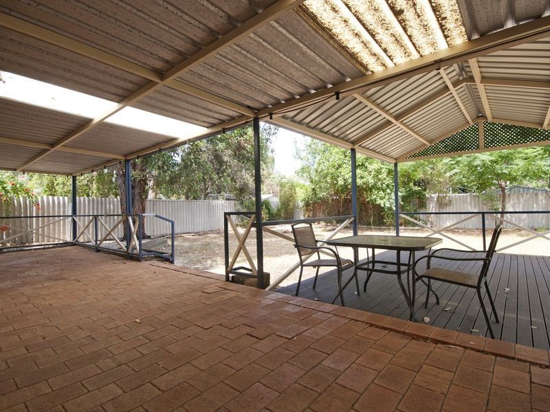 41 Cowan Street, Armadale WA 6112