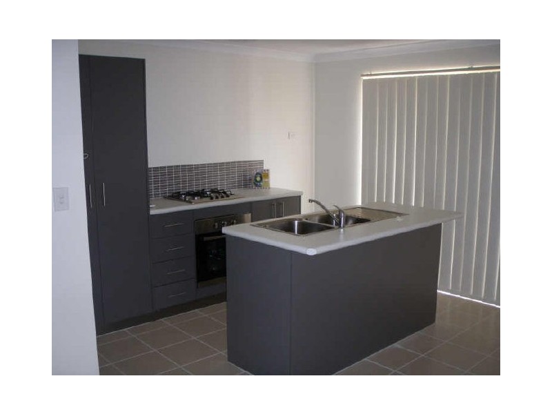 14/157 Seventh Road, Armadale WA 6112