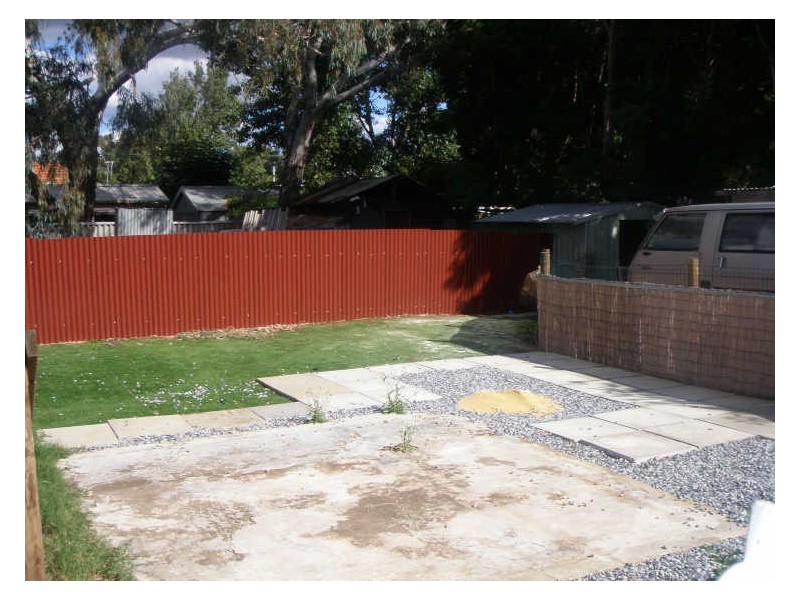 33 Marian Avenue, Armadale WA 6112