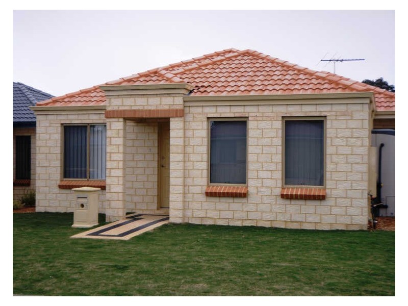 3/13 Devonshire Terrace, Armadale WA 6112