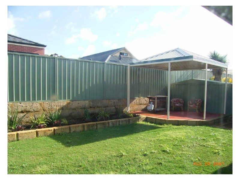 11 Heysen Parade, Southern River WA 6110