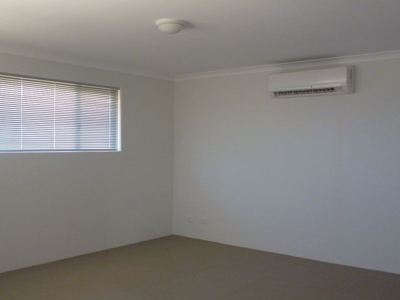 23 Mariposa Gardens, Success WA 6164
