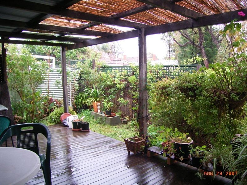 7 Sumpton Street, Hilton WA 6163