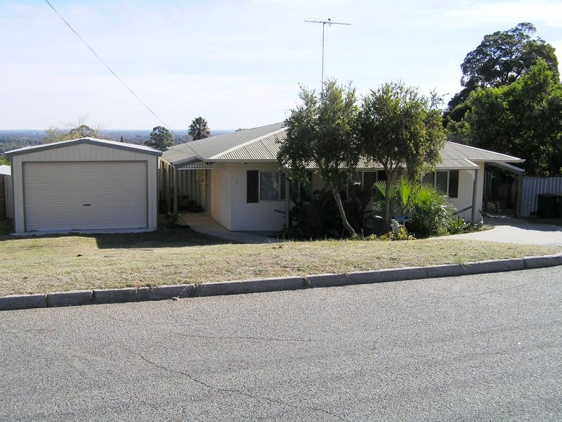 5 Tredale Ave, Mount Richon WA 6112