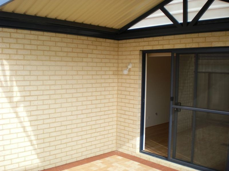 4/19 Friar Road, Armadale WA 6112