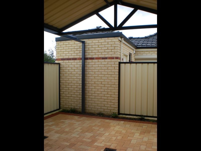 4/19 Friar Road, Armadale WA 6112