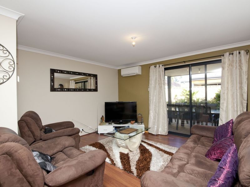 4/309 Railway Avenue, Armadale WA 6112