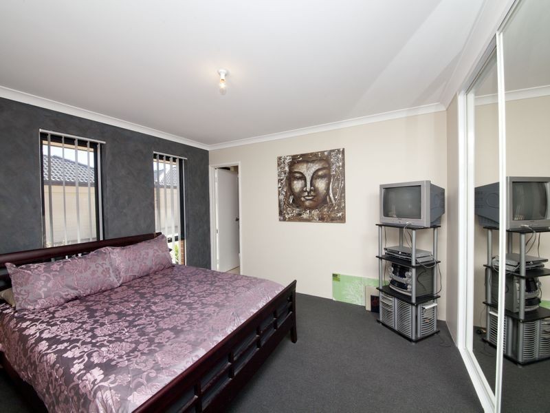 4/309 Railway Avenue, Armadale WA 6112