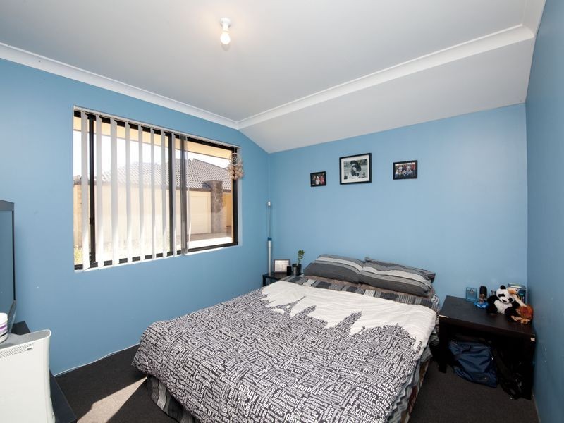 4/309 Railway Avenue, Armadale WA 6112