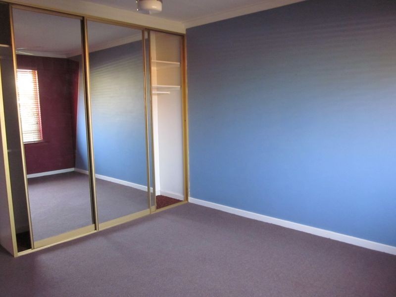 98B Derry Avenue, Mount Nasura WA 6112