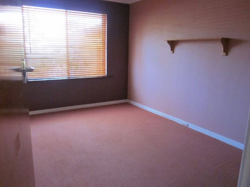 98B Derry Avenue, Mount Nasura WA 6112