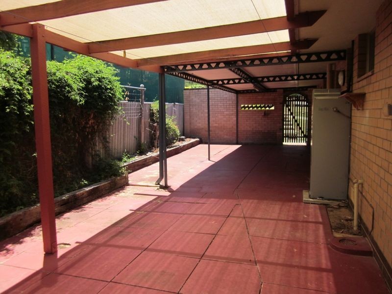 98B Derry Avenue, Mount Nasura WA 6112