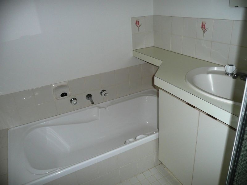 11/93 Seventh Road, Armadale WA 6112