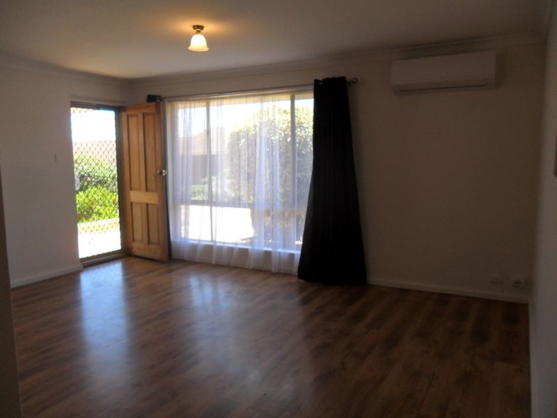 12/18 Lathwell Street, Armadale WA 6112