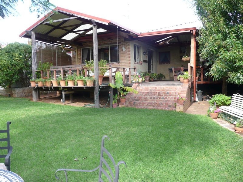 48 Martin Street, Kelmscott WA 6111