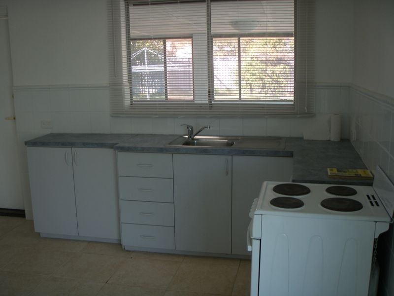 7 McKeown Court, Armadale WA 6112