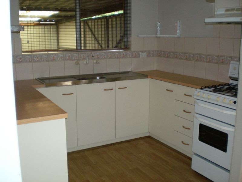 41 Cowan Street, Armadale WA 6112