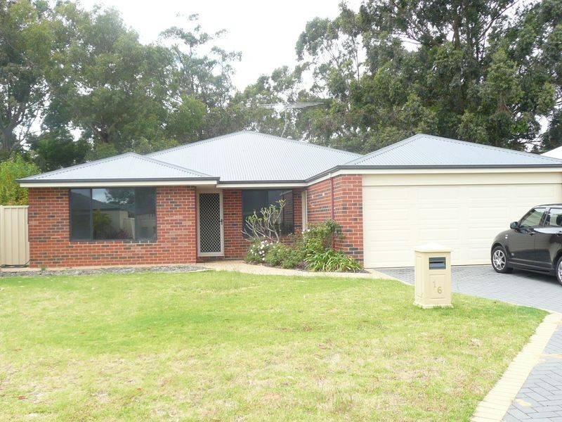 16 Milano Loop, Seville Grove WA 6112