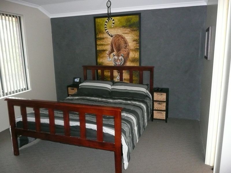 16 Milano Loop, Seville Grove WA 6112