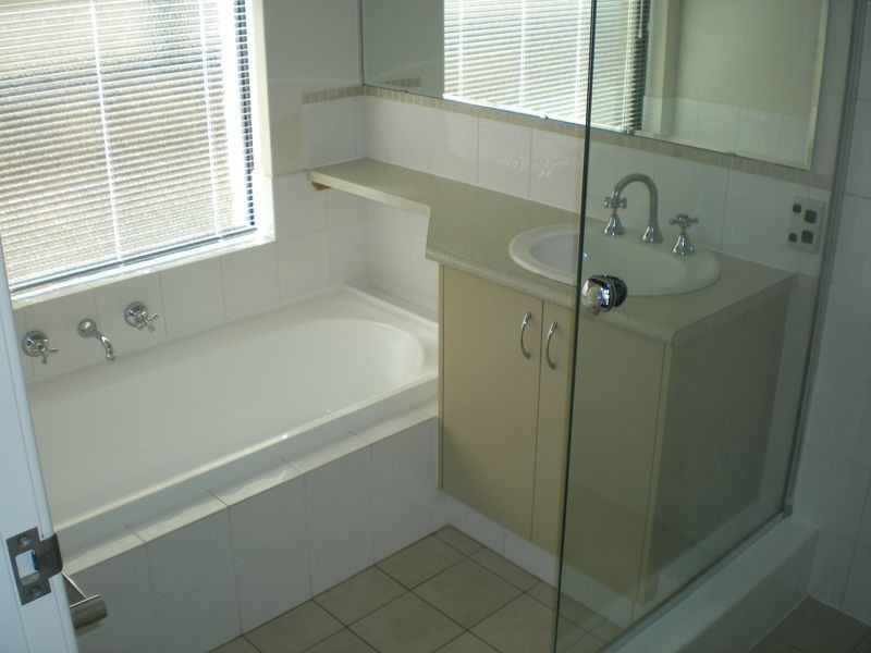 2/48 Frederick Street, Hamilton Hill WA 6163