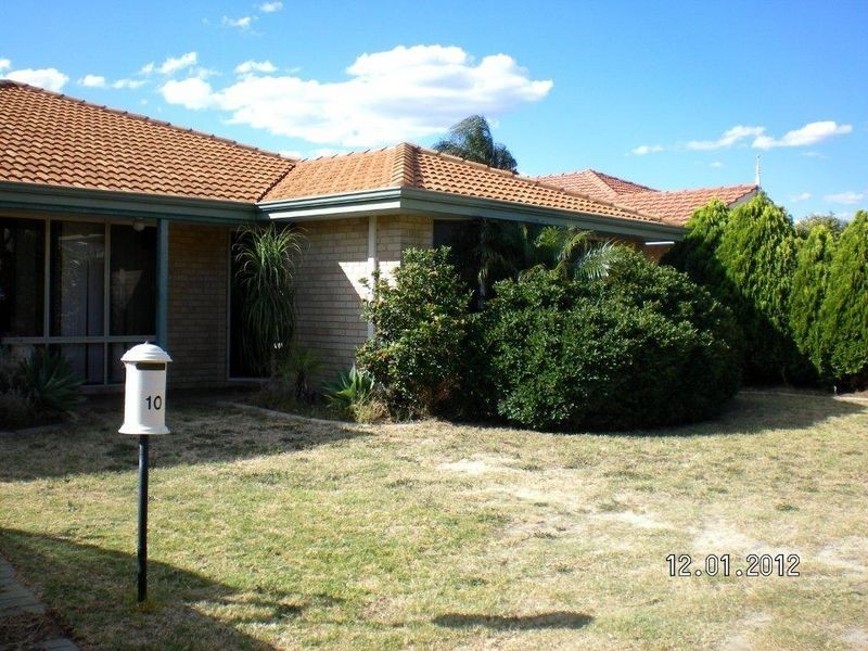10 Reveley Close, Seville Grove WA 6112