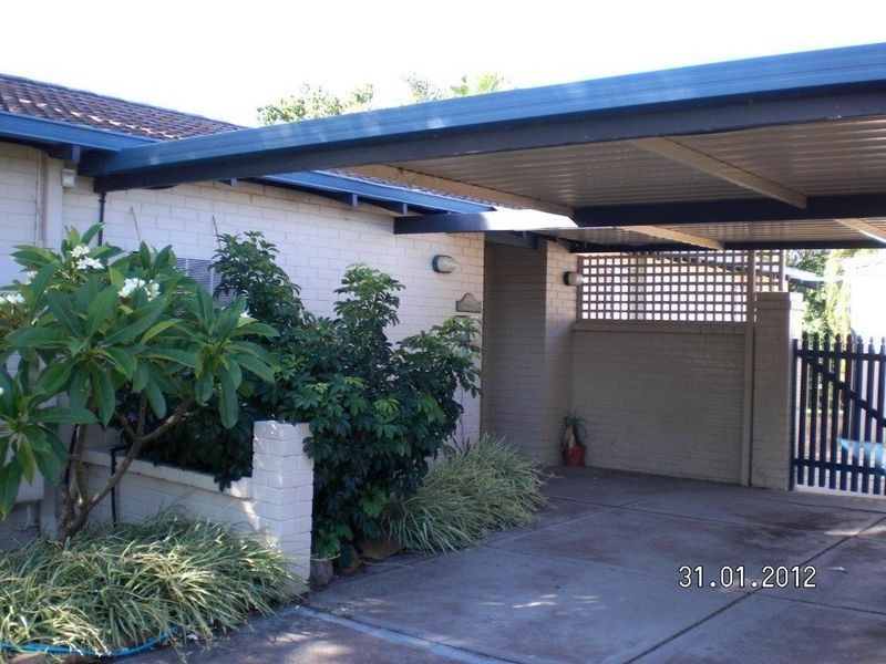 4 Namoi Place, Armadale WA 6112