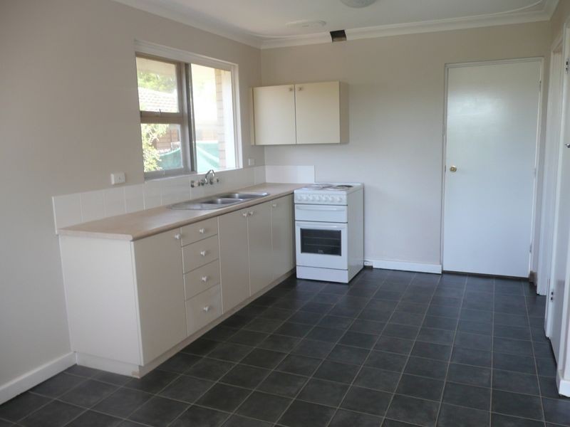 1 Dadley Street, Hamilton Hill WA 6163