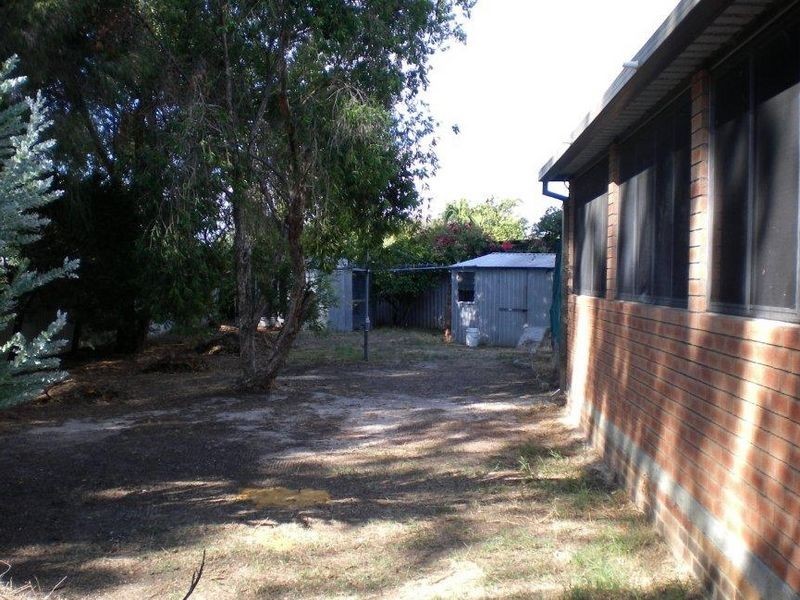 27 Walcha Way, Armadale WA 6112