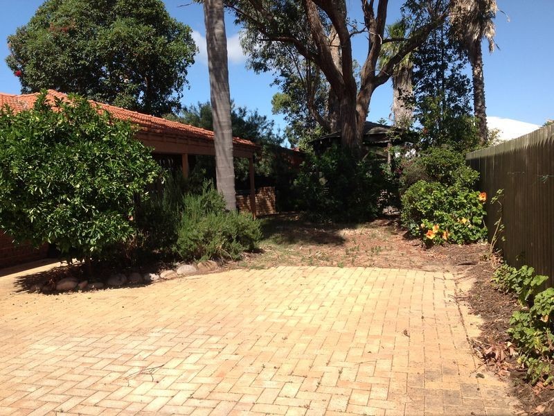 11A North Lake Road, Alfred Cove WA 6154