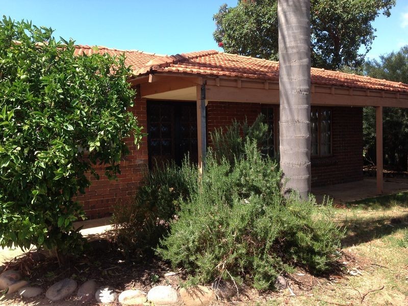 11A North Lake Road, Alfred Cove WA 6154