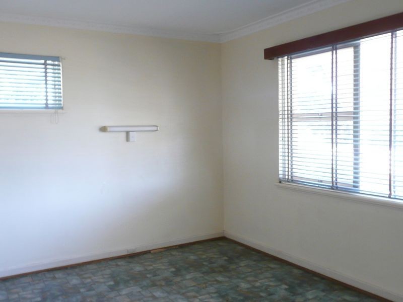 117 Dalison Ave, Wattleup WA 6166