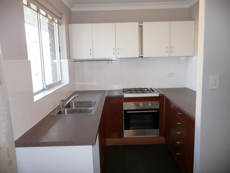 100 Girraween Street, Armadale WA 6112