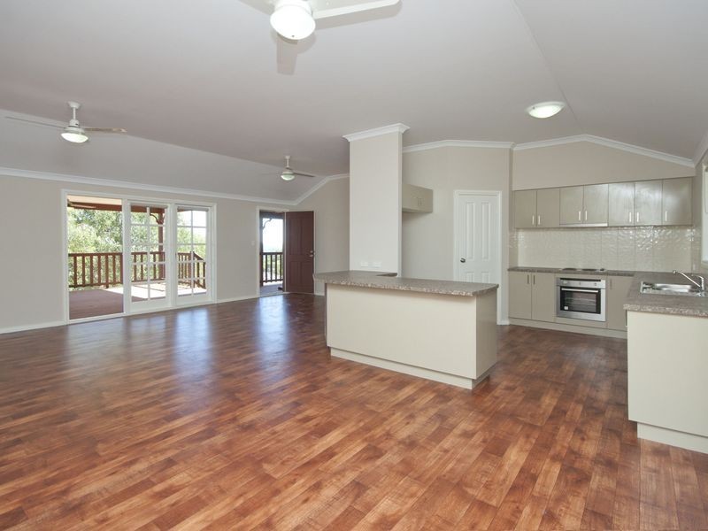 35 Talus Drive, Mount Richon WA 6112