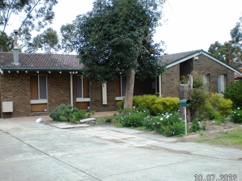 66 Gribble Ave, Armadale WA 6112