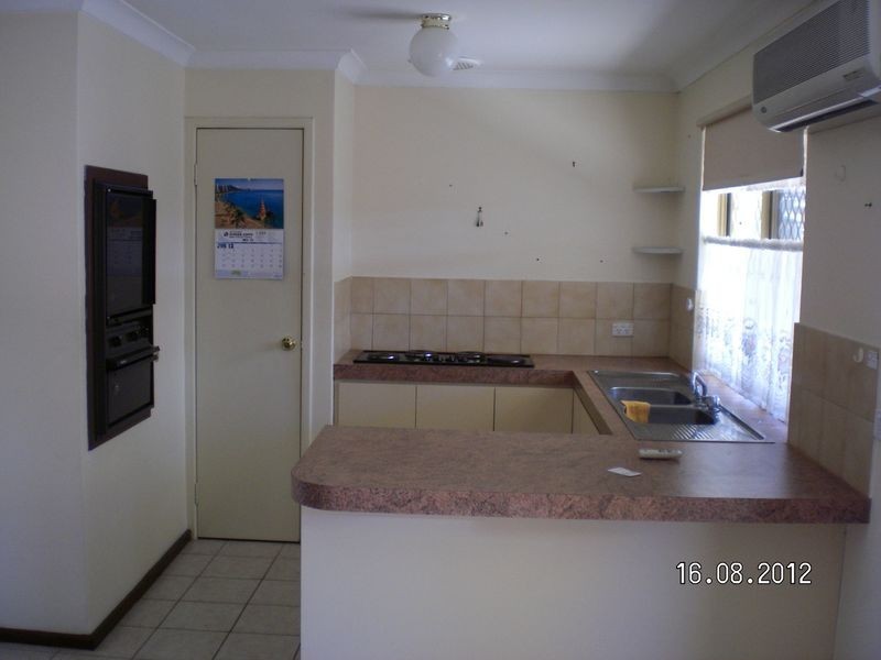 7/18 Lathwell Street, Armadale WA 6112