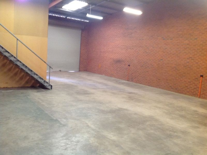 2/20 Peel Road, O’connor WA 6163