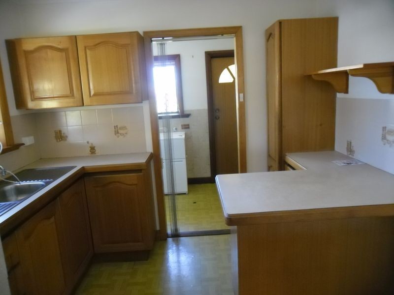 81 Amanda Drive, Camillo WA 6111