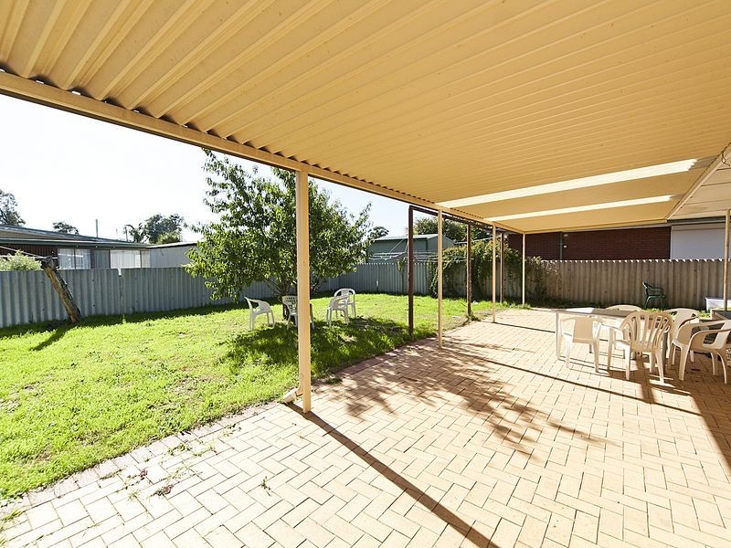 26 Doorigo Road, Armadale WA 6112
