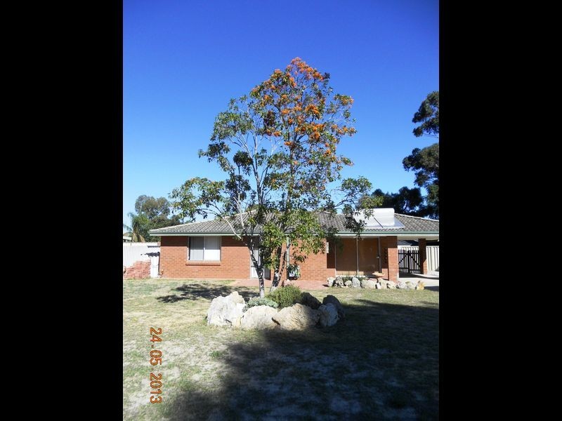 43 Delamere Way, Camillo WA 6111