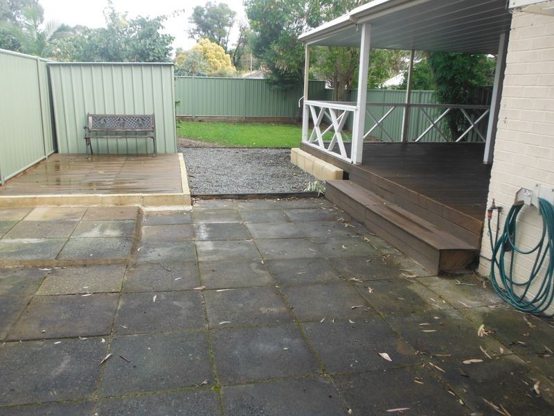 6 Pinetree Close, Armadale WA 6112