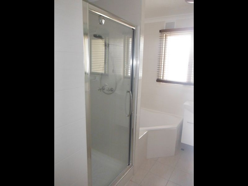 6 Pinetree Close, Armadale WA 6112