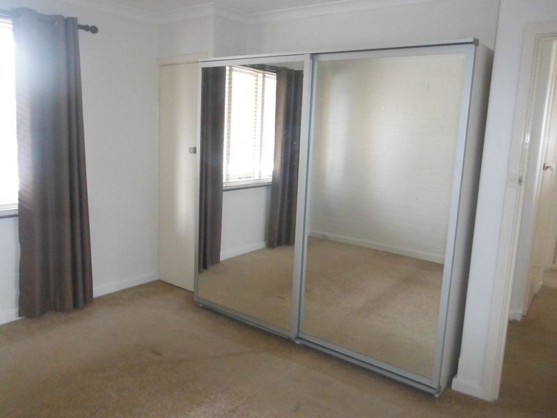 6 Pinetree Close, Armadale WA 6112